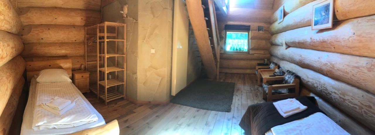 Hotel Pod Koziorozcami Trzebiechow Esterno foto